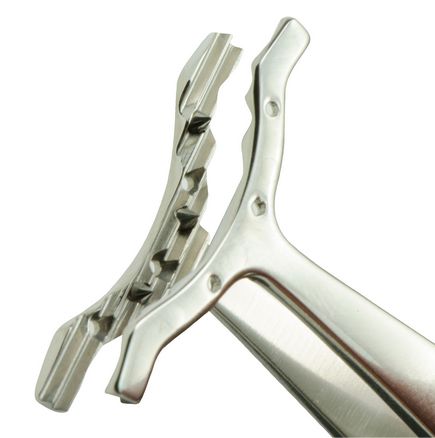 Erickson-Lee Ptosis Clamp - E2515